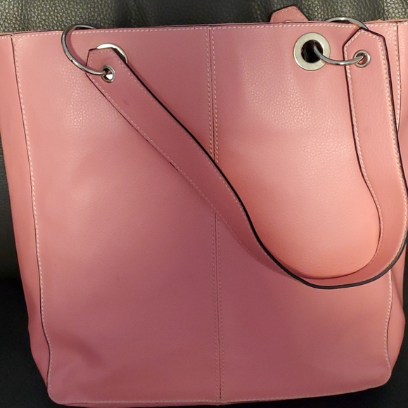 Standard Shoulder Bag - Picture 5 of 5
